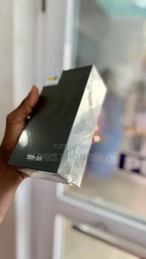New Samsung Galaxy S20+ 5G 256 GB Green