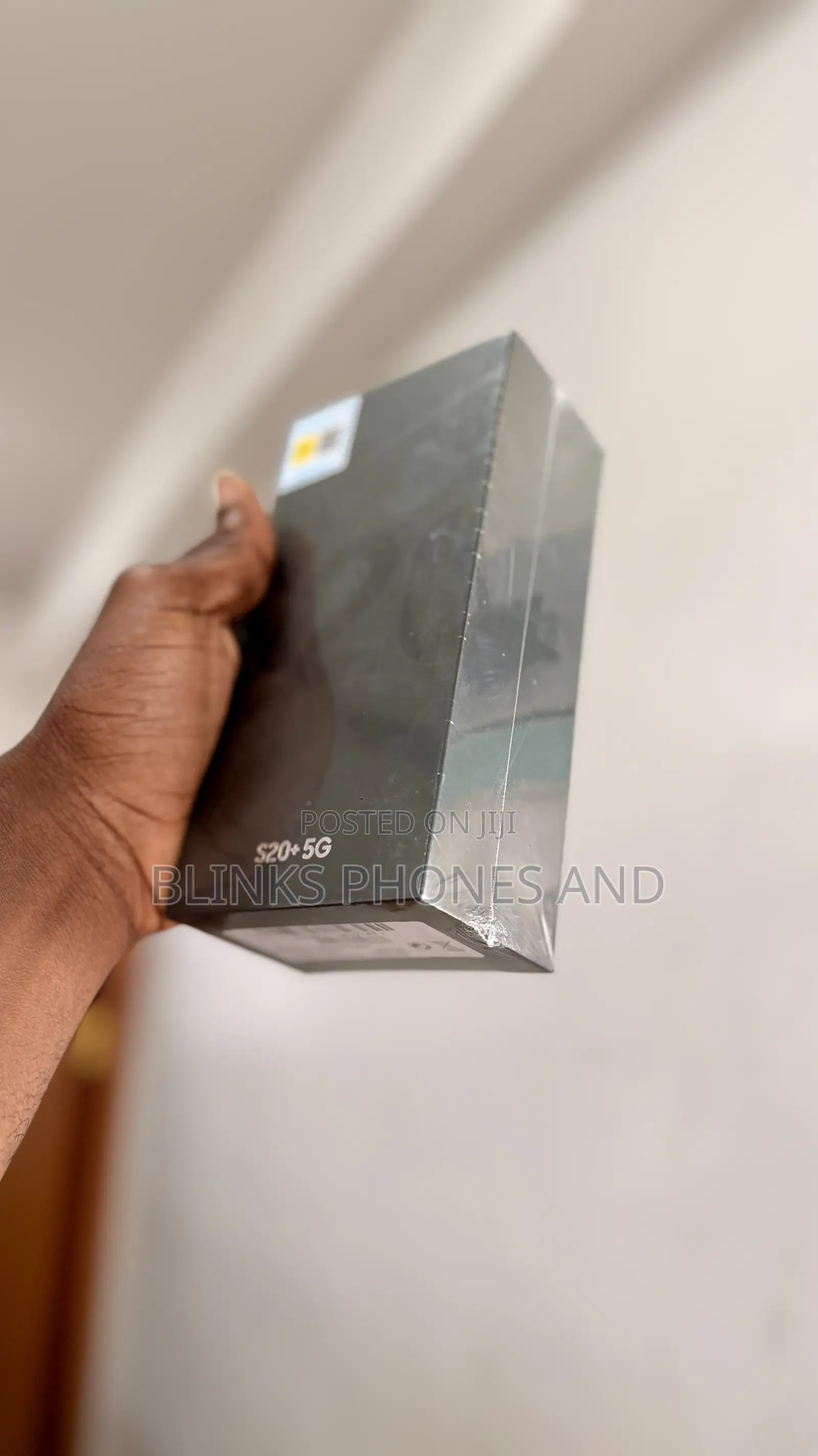 New Samsung Galaxy S20+ 5G 256 GB Black