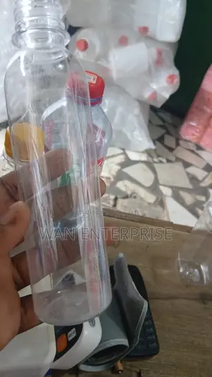 250ml Squared And Rounded Bottles