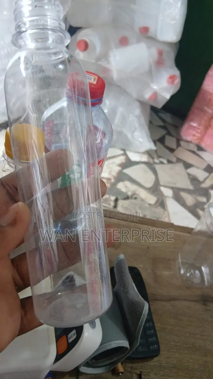 250ml Squared And Rounded Bottles