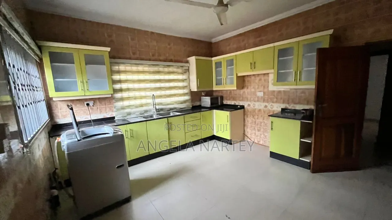 3bdrm House in Ajiriganor, Accra Metropolitan for sale