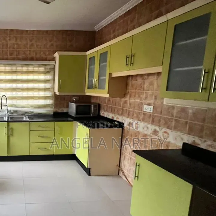 3bdrm House in Ajiriganor, Accra Metropolitan for sale