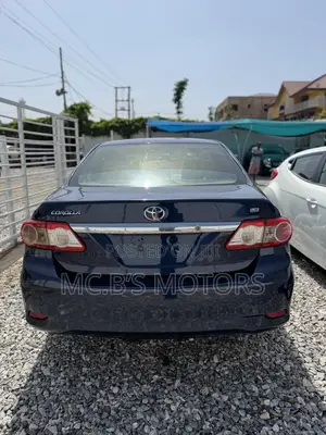 Toyota Corolla 2013 Blue