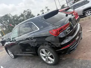 Audi Q3 40 TFSI quattro S edition 2020 Black