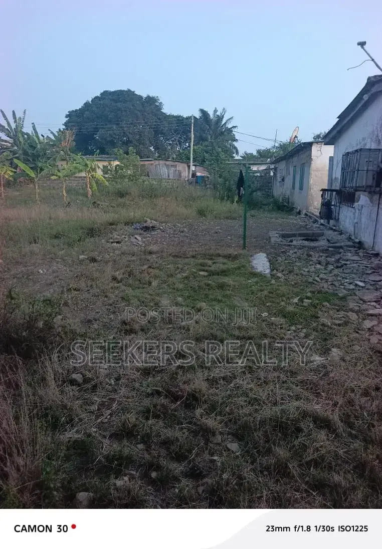 One and Half Plot of Land Freehold for Sale at Osu