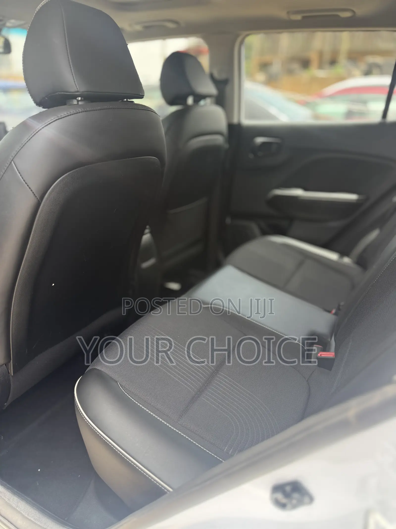 Hyundai Venue SE 2023 White
