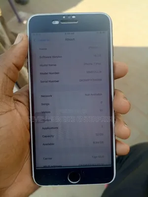 Apple iPhone 7 Plus 32 GB Black