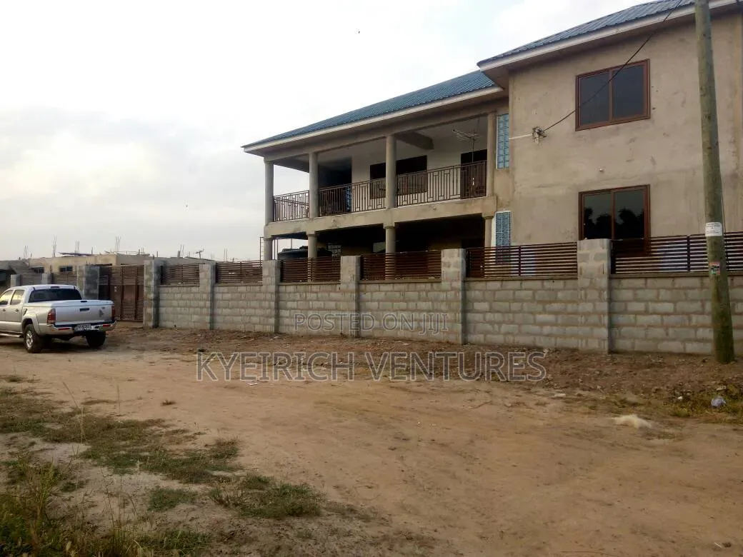 3bdrm Apartment in Dawhenya for rent