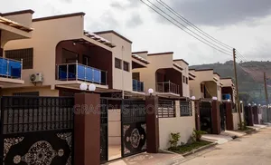 3bdrm House in Gracious Properties, Amrahia for rent