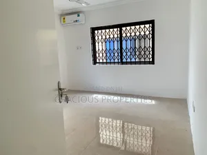 3bdrm House in Gracious Properties, Amrahia for rent
