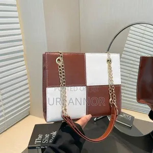Classic Checker Chain Shoulder Bag
