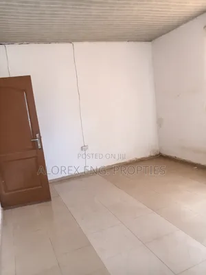 1bdrm Apartment in Single Self, Frafraha for rent
