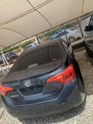 Toyota Corolla 2018 Green