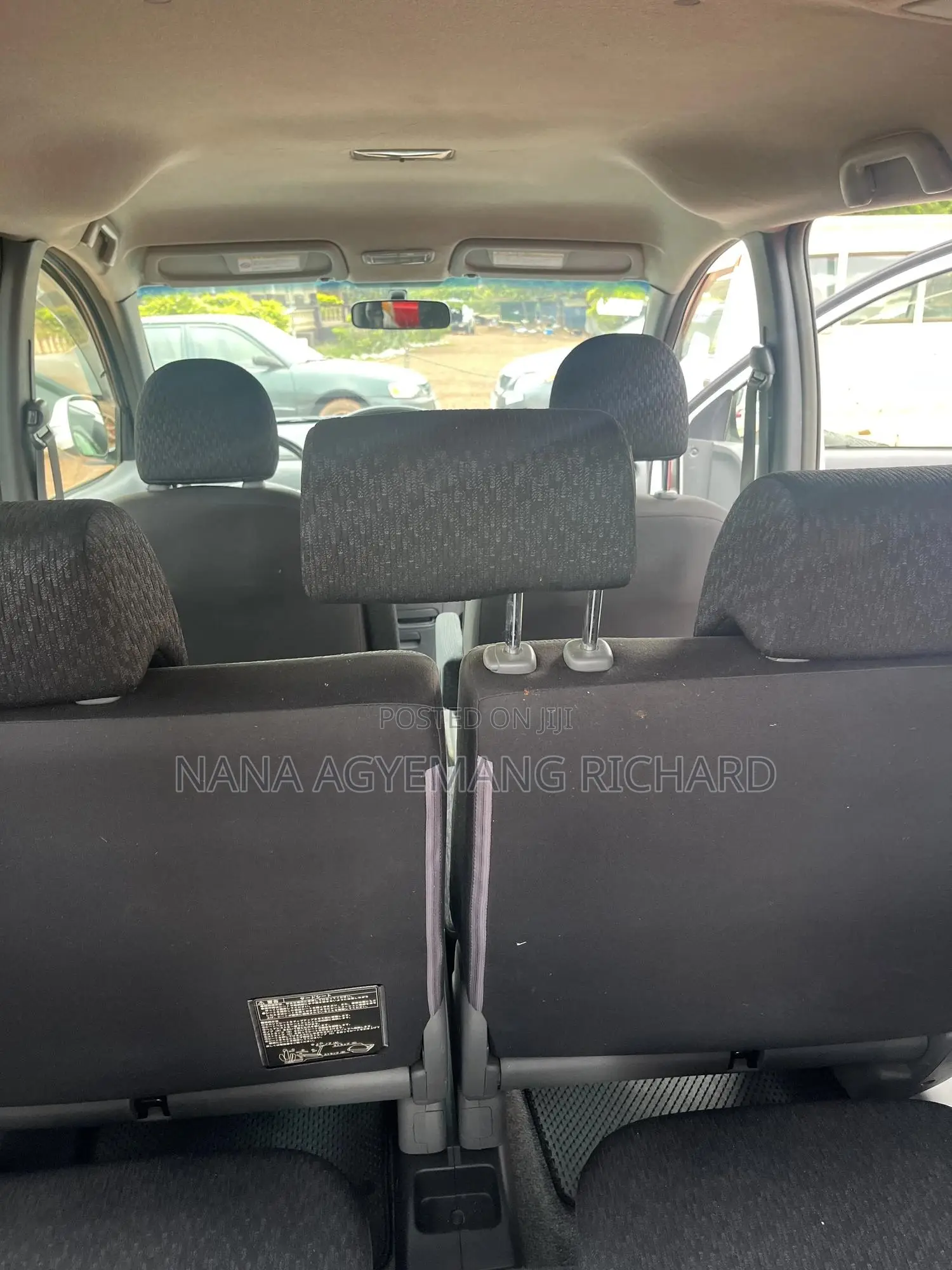 Toyota Sienta 1.5 FWD 2013 White