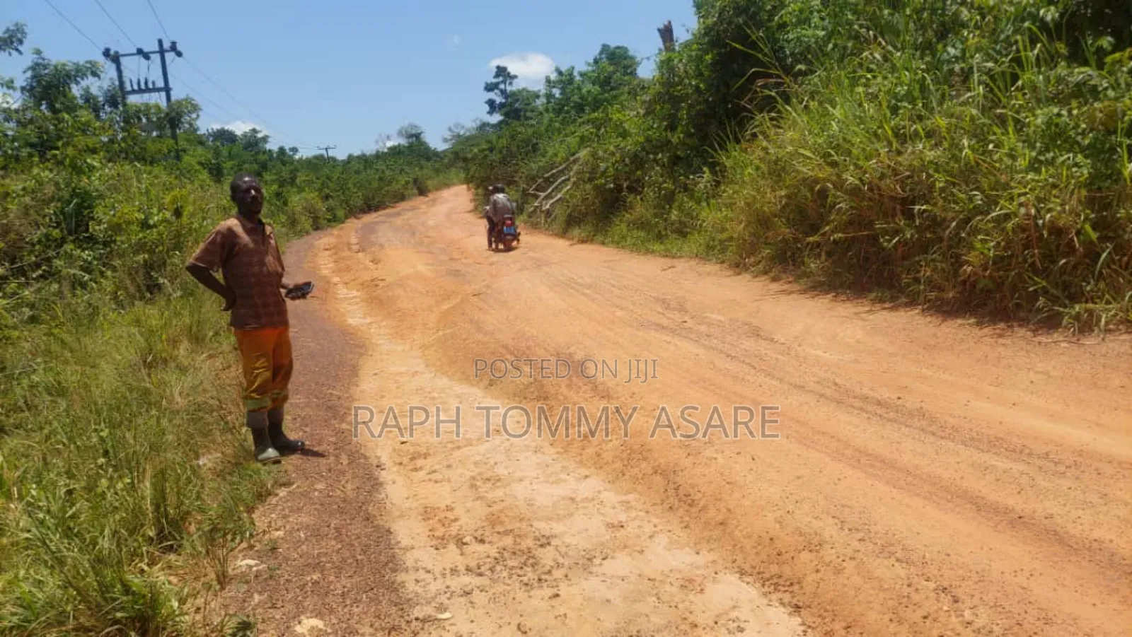 Seven Acres of Farmland a Bayerebon Around Nyinahin Bibiani Road For
