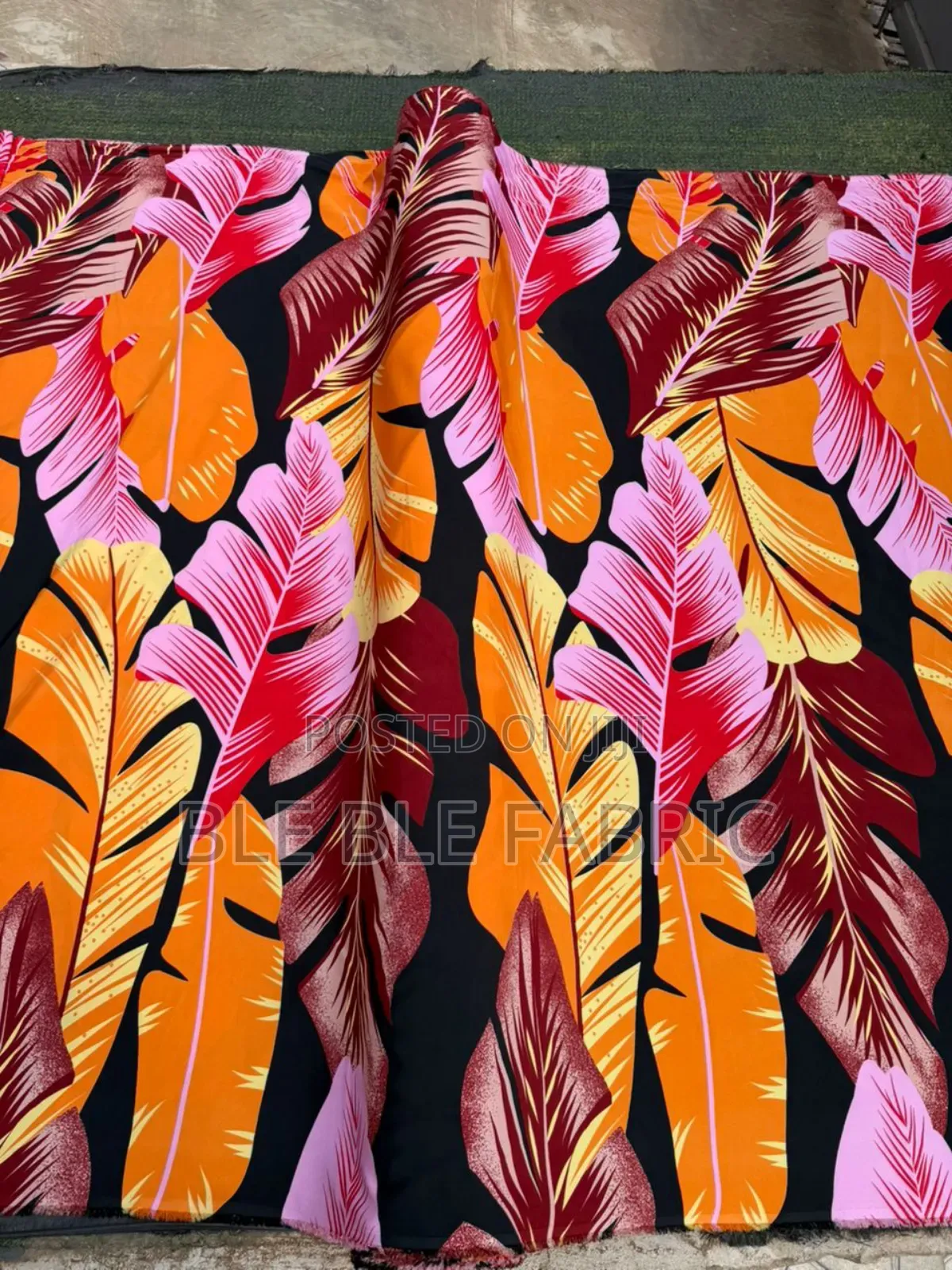 Vintage Crepe Naked Rolls Only Wholesale Is Available