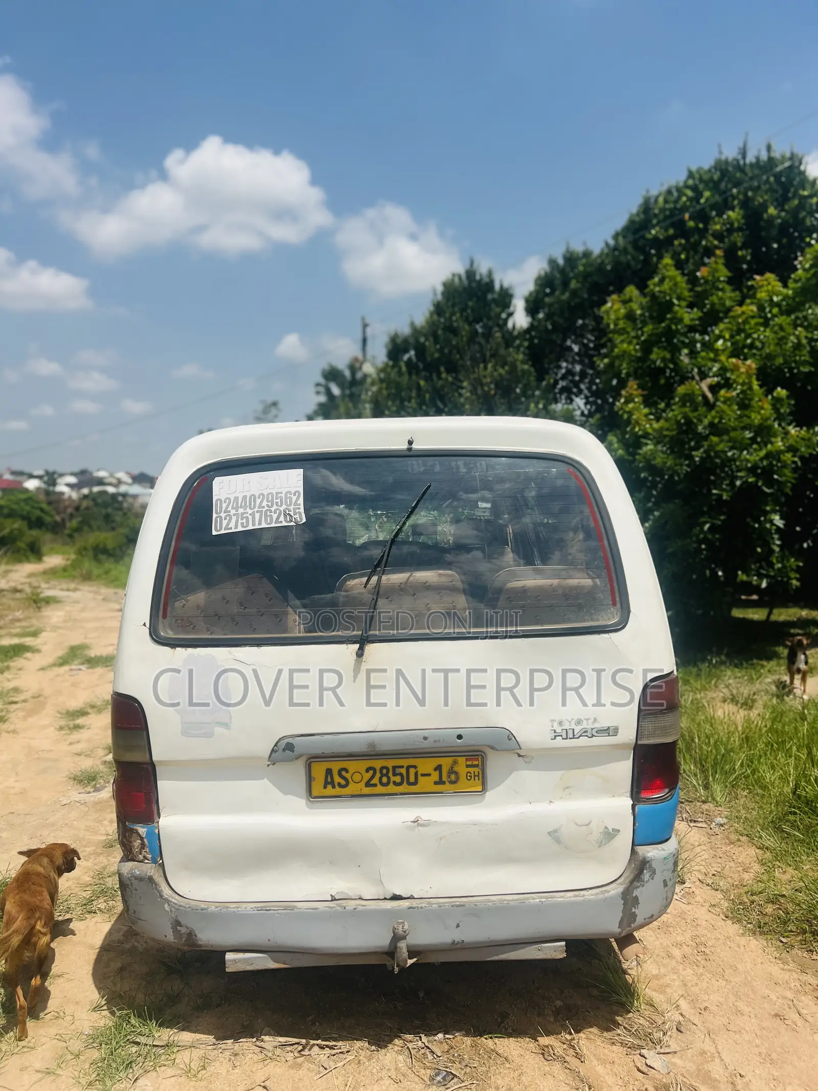 Toyota HiAce 2003 White