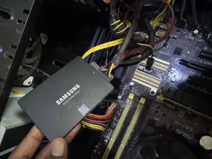 Desktop Computer Asus 12GB SSD 750GB