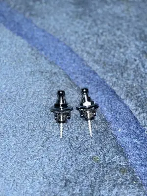 Guitar Strap Locks