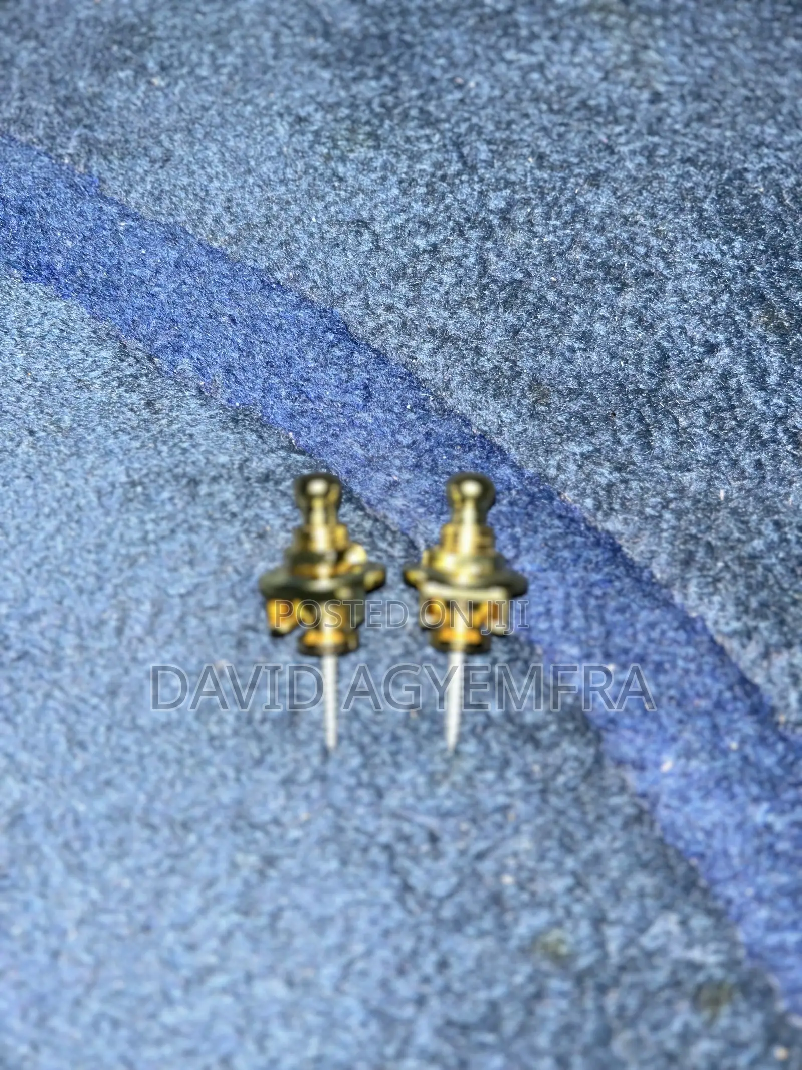 Guitar Strap Locks