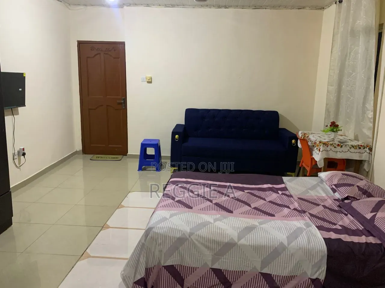 One Bedroom Fully Furnished Studio Ensuite