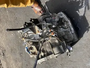 Toyota Corolla/ Matrix Gearbox 5pins