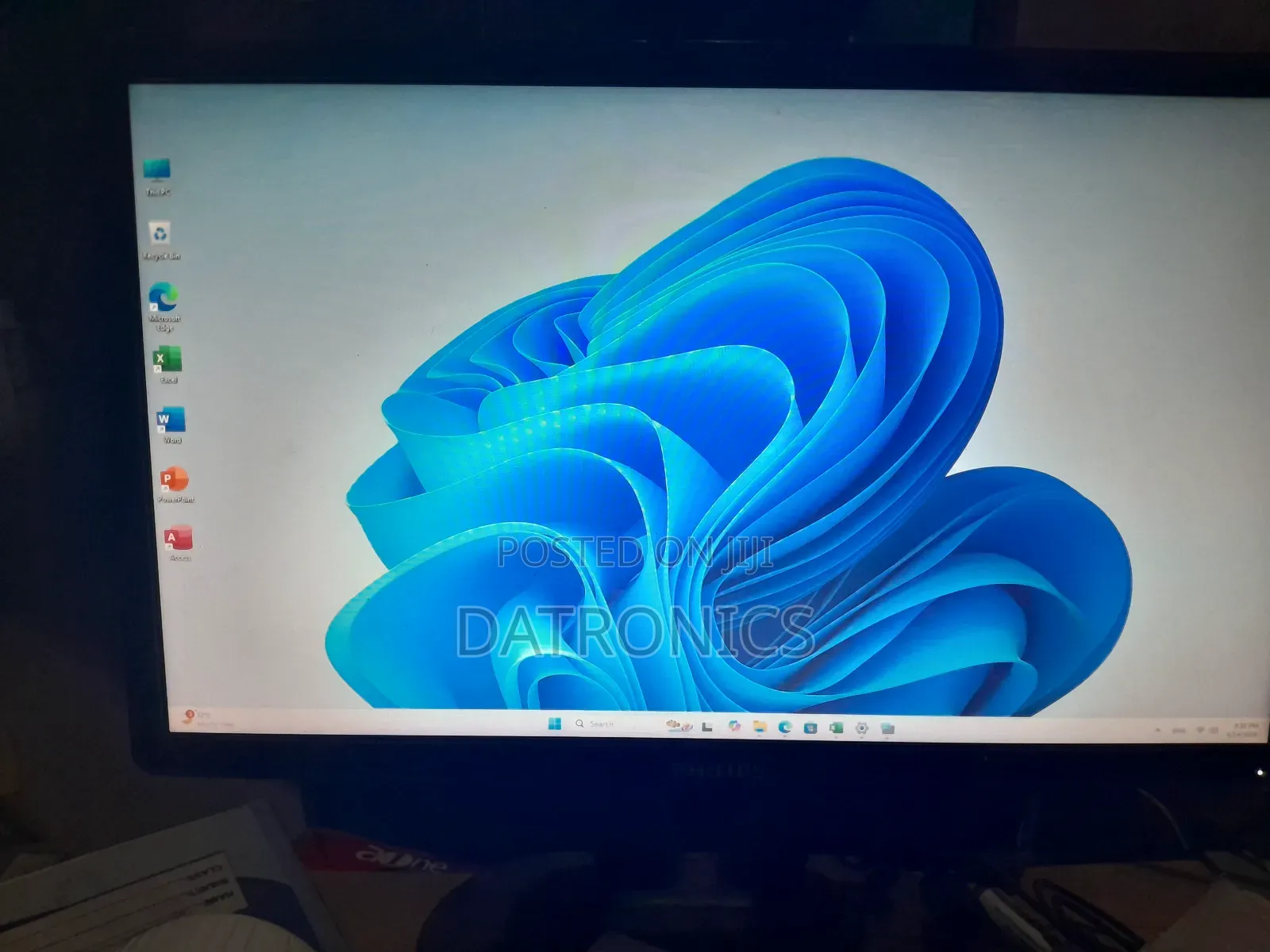 New Desktop Computer 16GB SSD 256GB