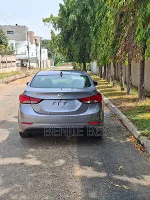 Hyundai Elantra 2015 Gray