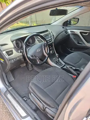 Hyundai Elantra 2015 Gray
