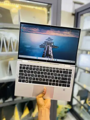 Laptop HP EliteBook x360 1040 G7 16GB Intel Core i7 SSD 512GB