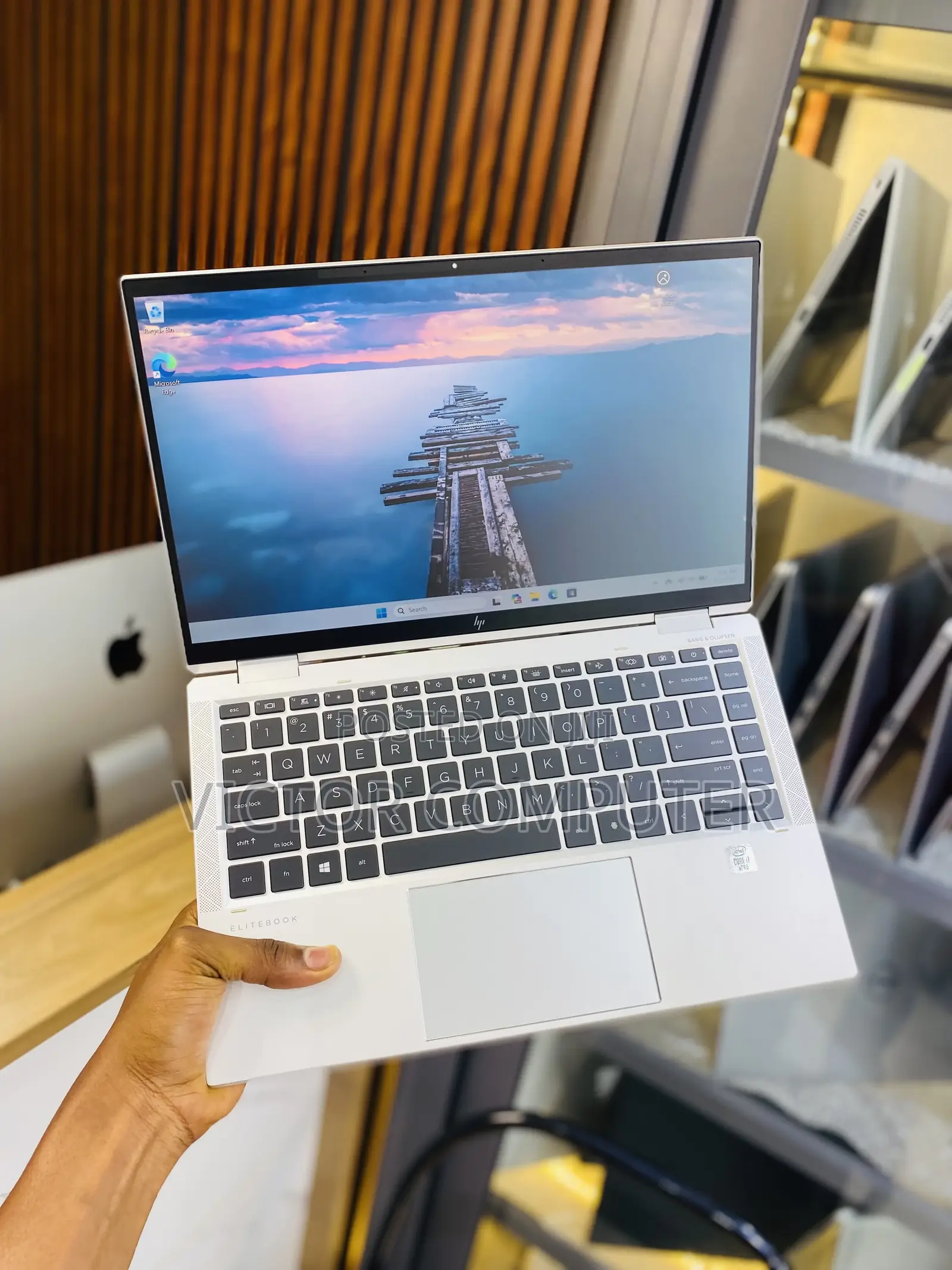 Laptop HP EliteBook x360 1040 G7 16GB Intel Core i7 SSD 512GB