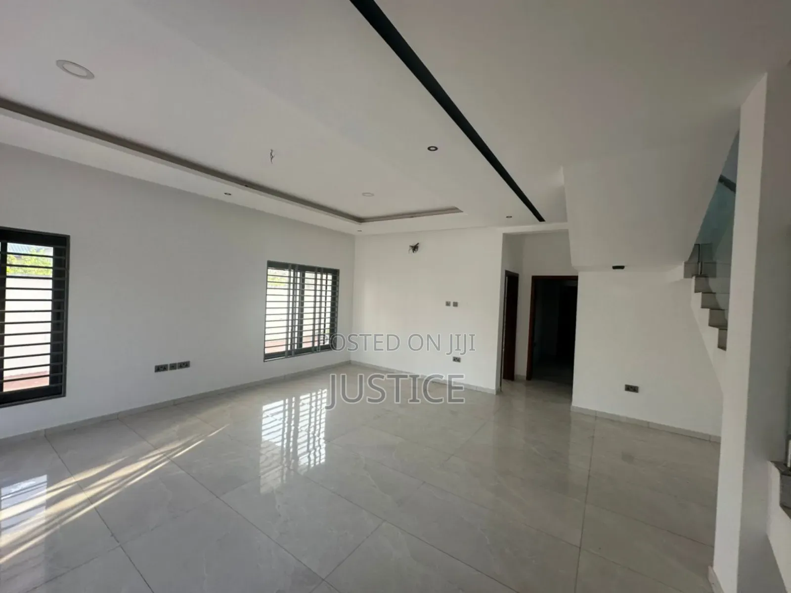 4bdrm House in C25 Tema, Community 25 for sale