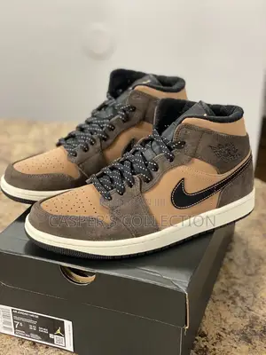 Air Jordan 1 Mid Se