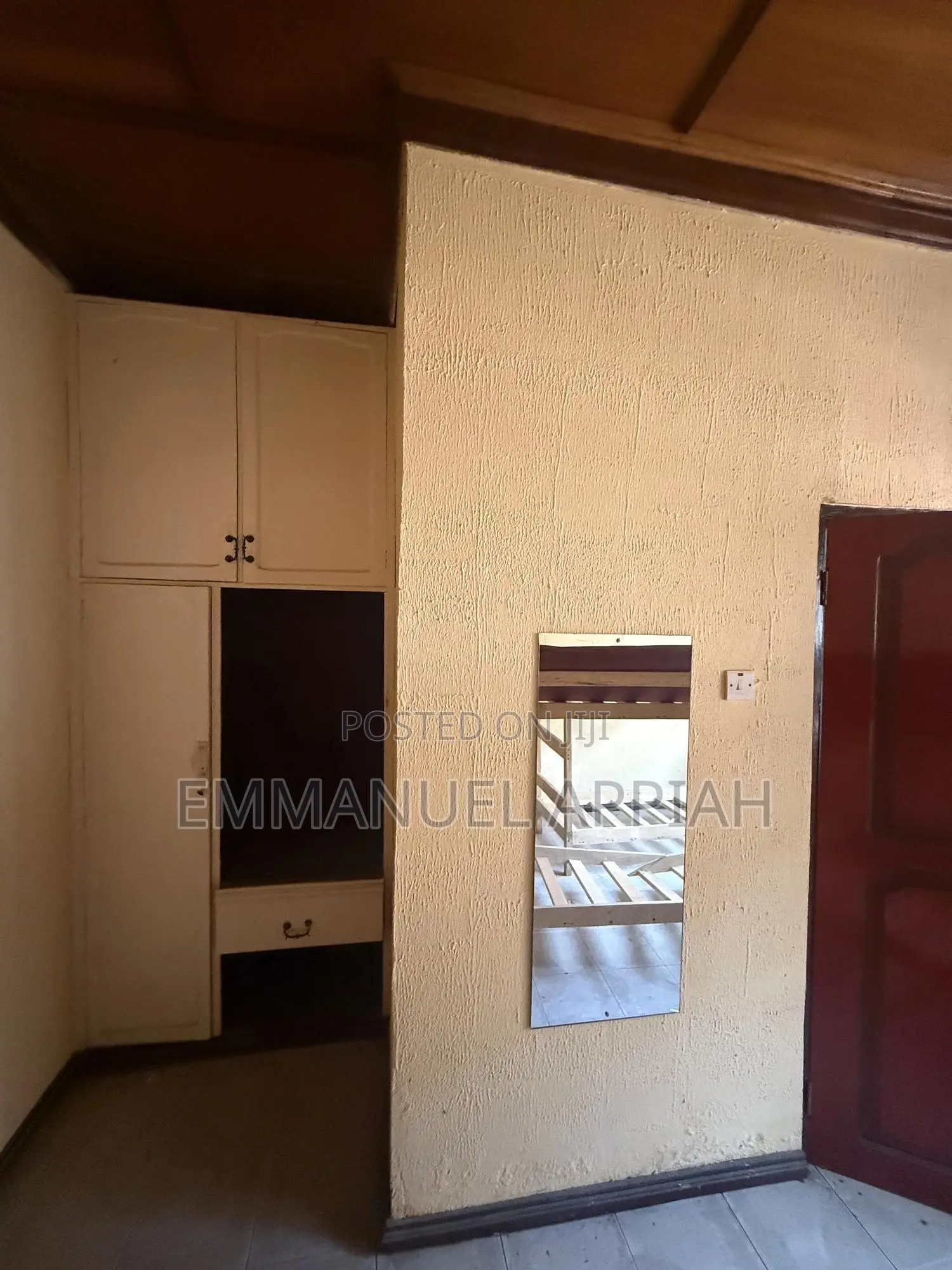 10 Bedrooms Guest House for Sale at Macathy Menskrom
