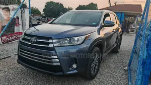 Toyota Highlander Limited 4x4 V6 (3.5L 6cyl 8A) 2018 Blue