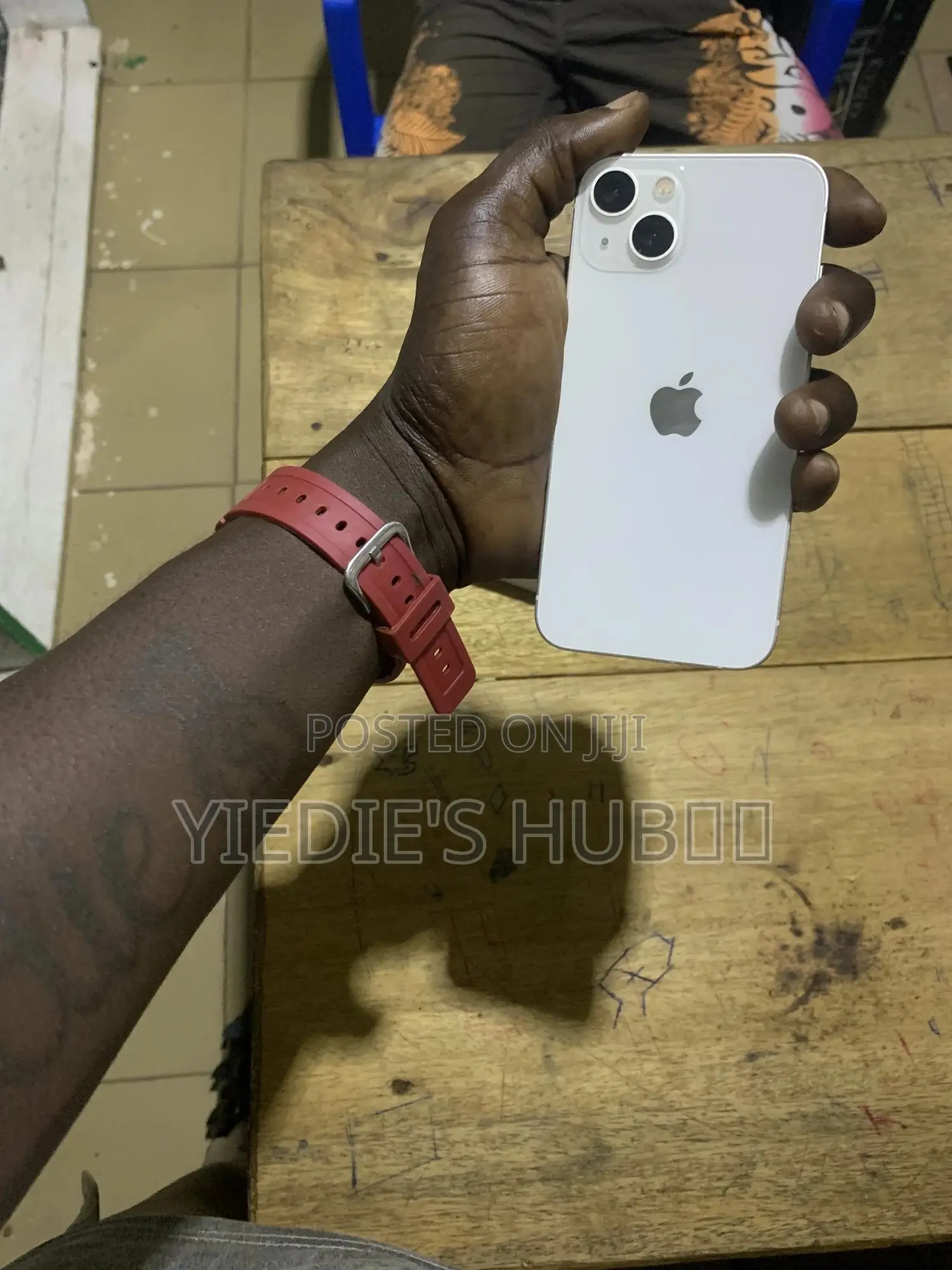 New Apple iPhone 13 128 GB White