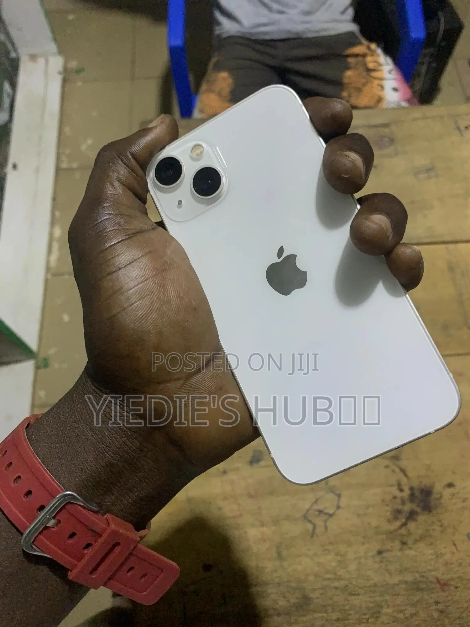 New Apple iPhone 13 128 GB White