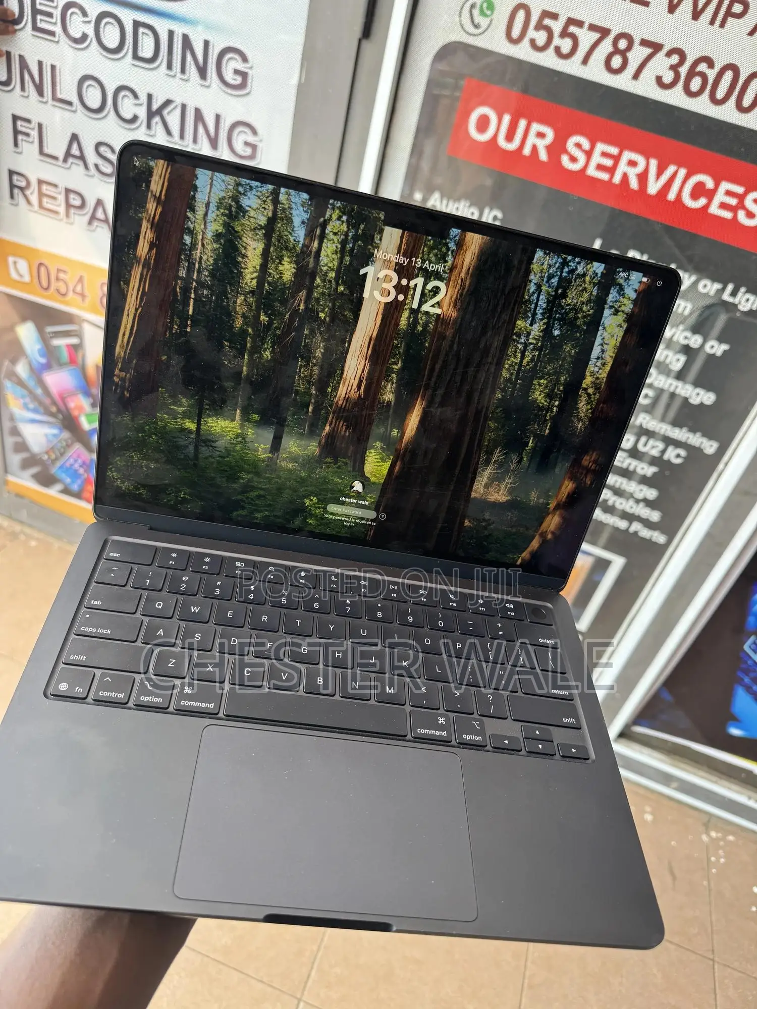 Laptop Apple MacBook Air 2025 M4 13-inch 16GB Apple M4 SSD 256GB