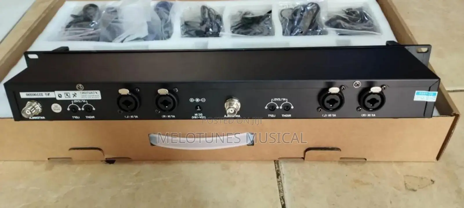Jac 4in1 in-Ear Monitors