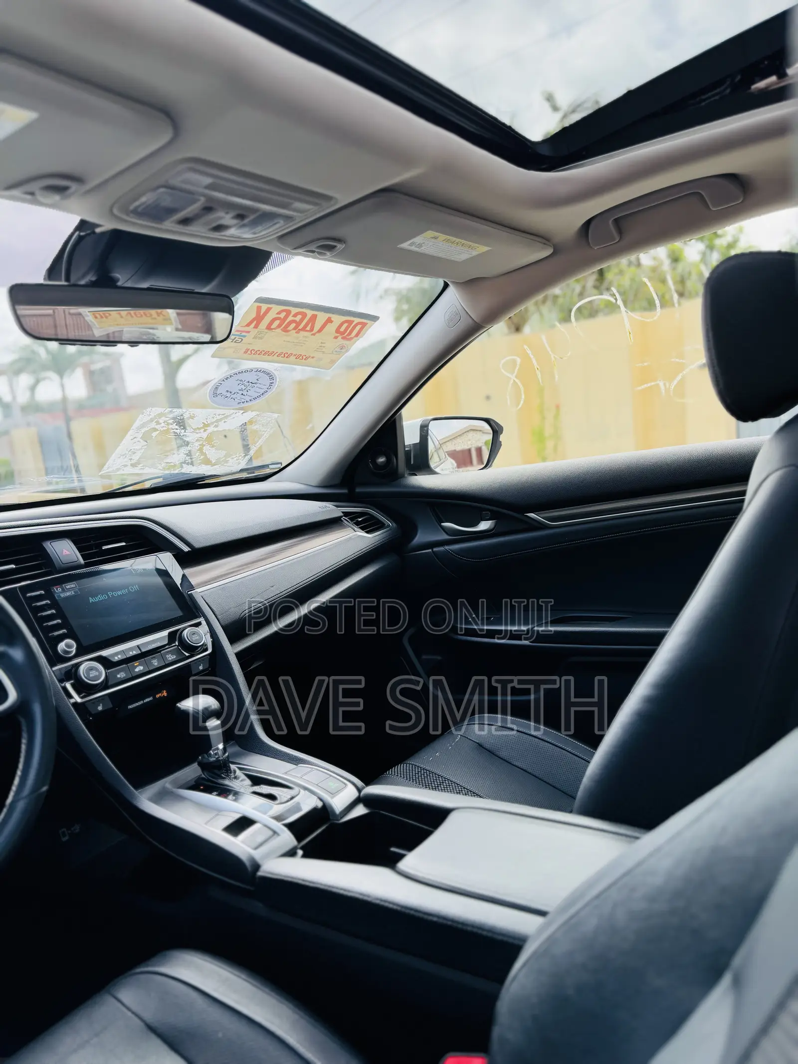 Honda Civic Touring Sedan 2019 White