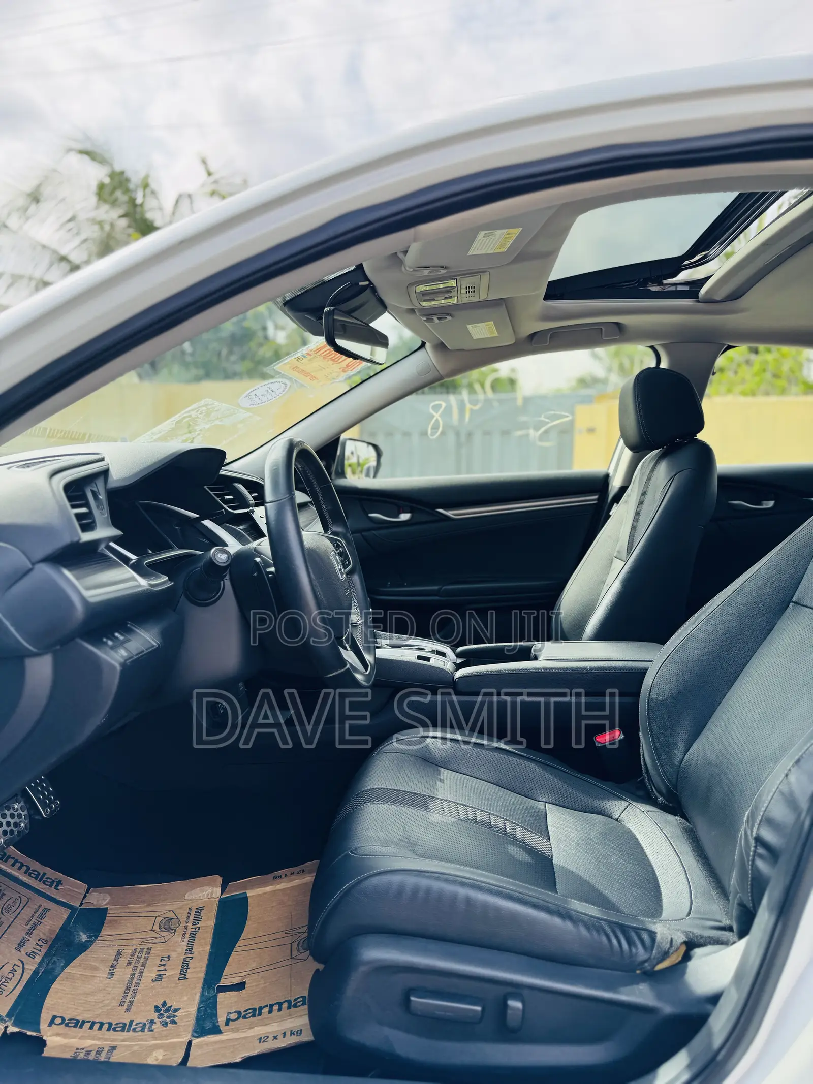 Honda Civic Touring Sedan 2019 White