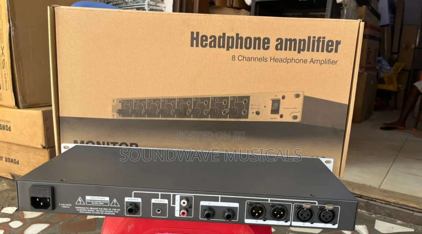 Beheringer Hpa 1600 Headphone Amplifier (8 Channel)