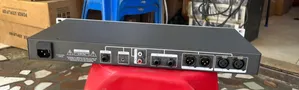 Beheringer Hpa 1600 Headphone Amplifier (8 Channel)