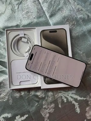 Apple iPhone 15 Pro Max 256 GB Silver
