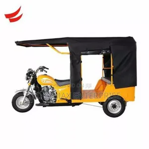 New Royal RY150 2025 Yellow