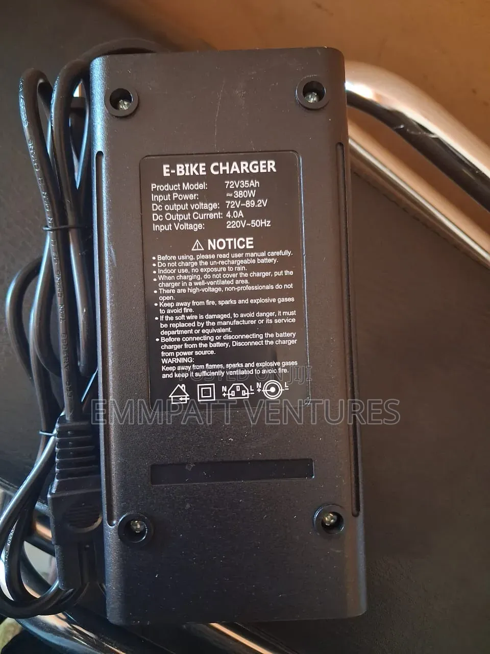 Ebike Charger With Led Light Indicator
