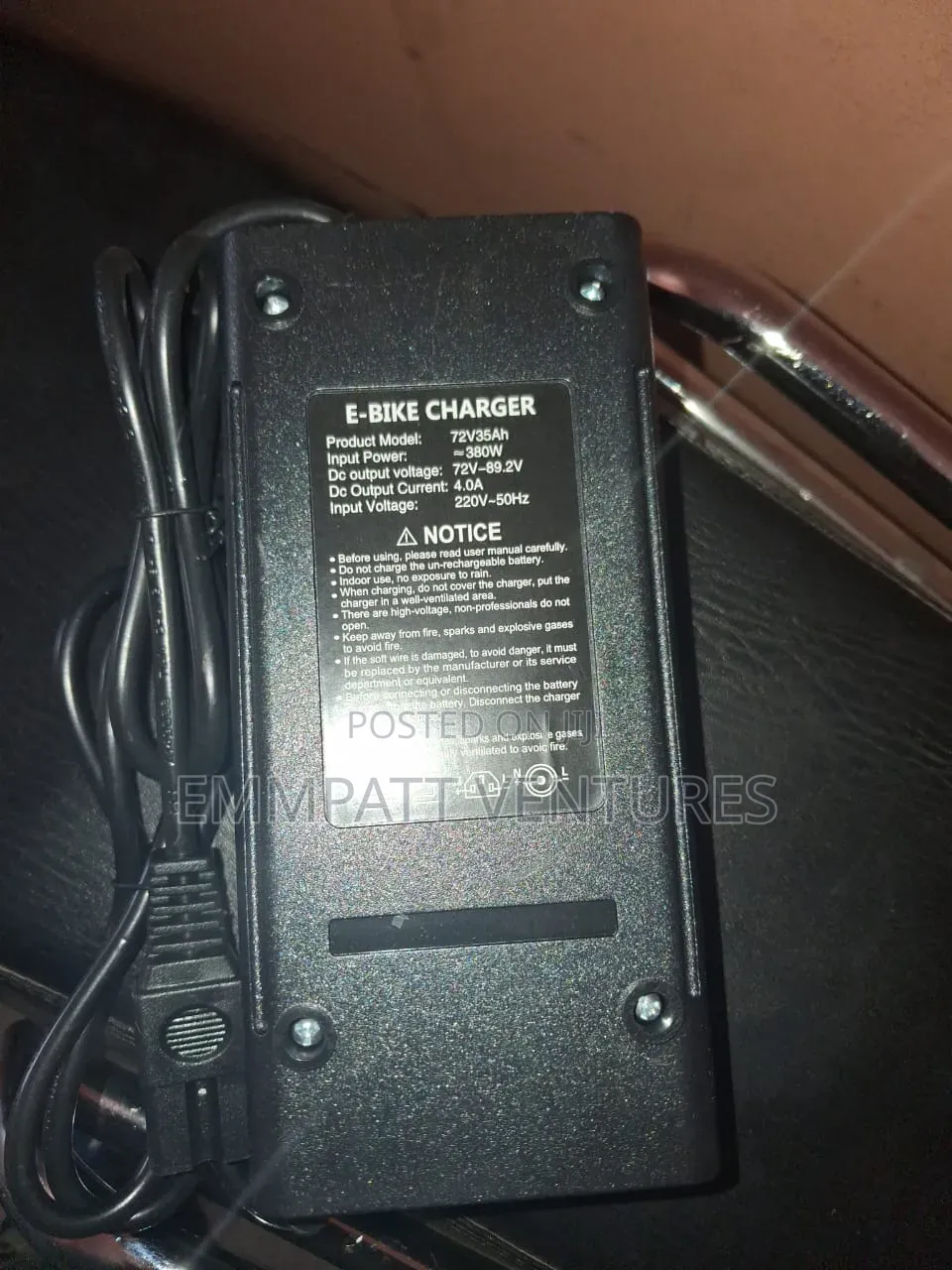 Ebike Charger With Led Light Indicator