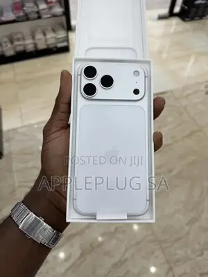 New Apple iPhone 17 Pro Max 256 GB Silver
