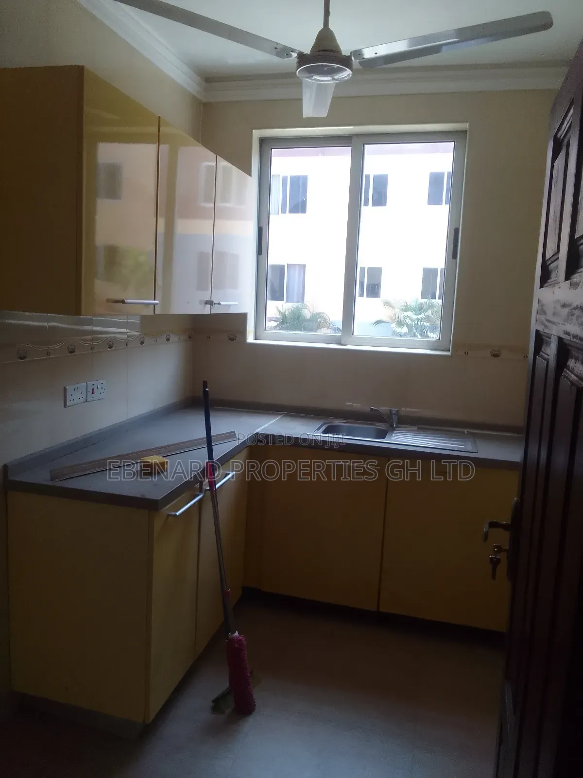 Furnished 1bdrm Apartment in Ebenard Properties, School Junction