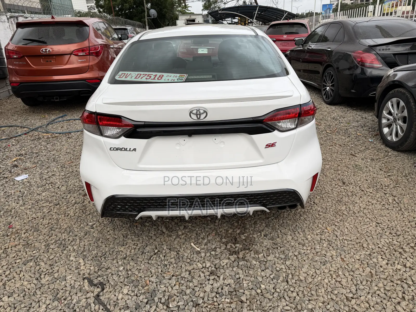 Toyota Corolla LE 2020 White